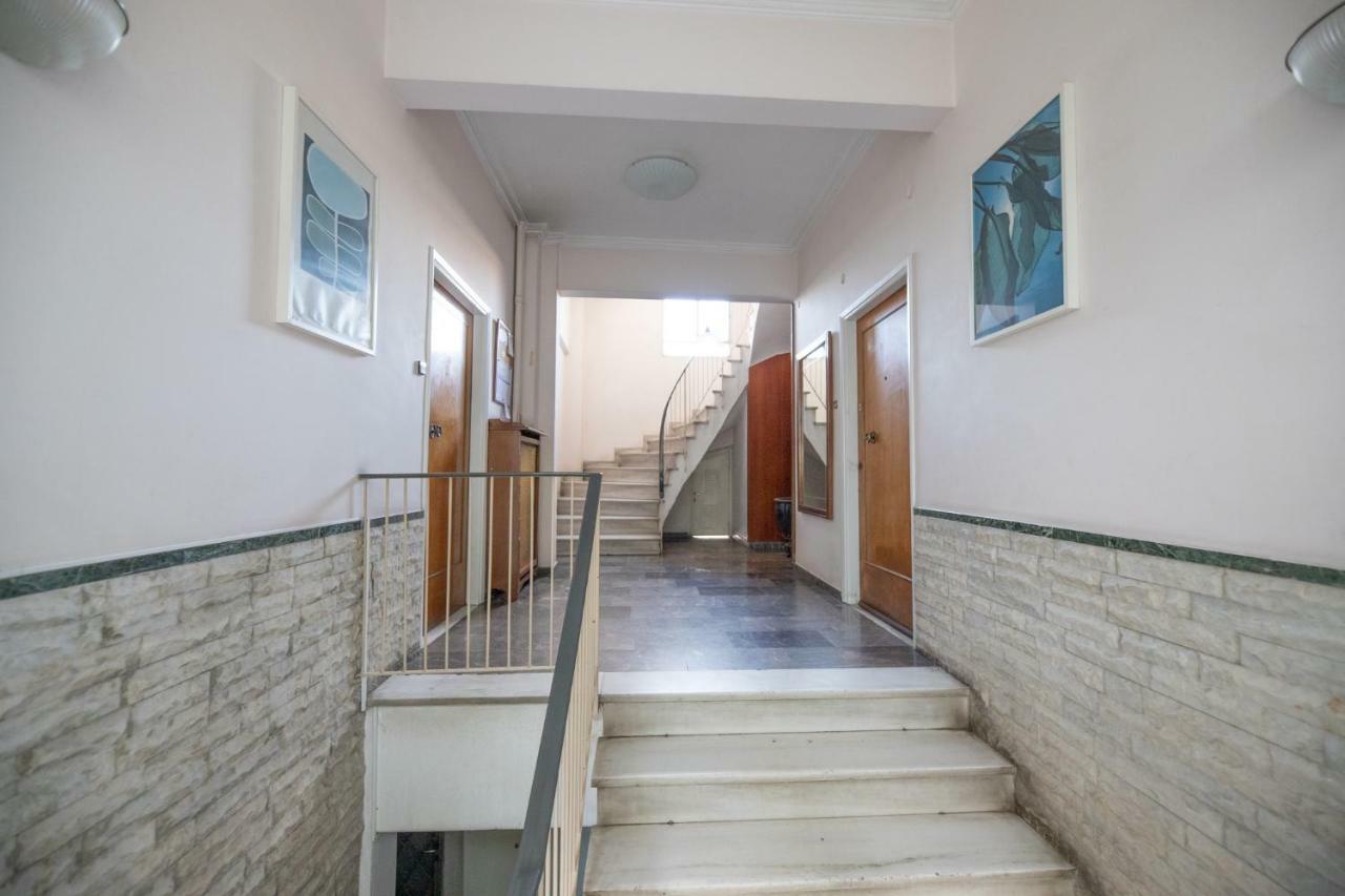 Top Sightseeing 3Rd Floor Studio On A Paved Road! Athena Bagian luar foto