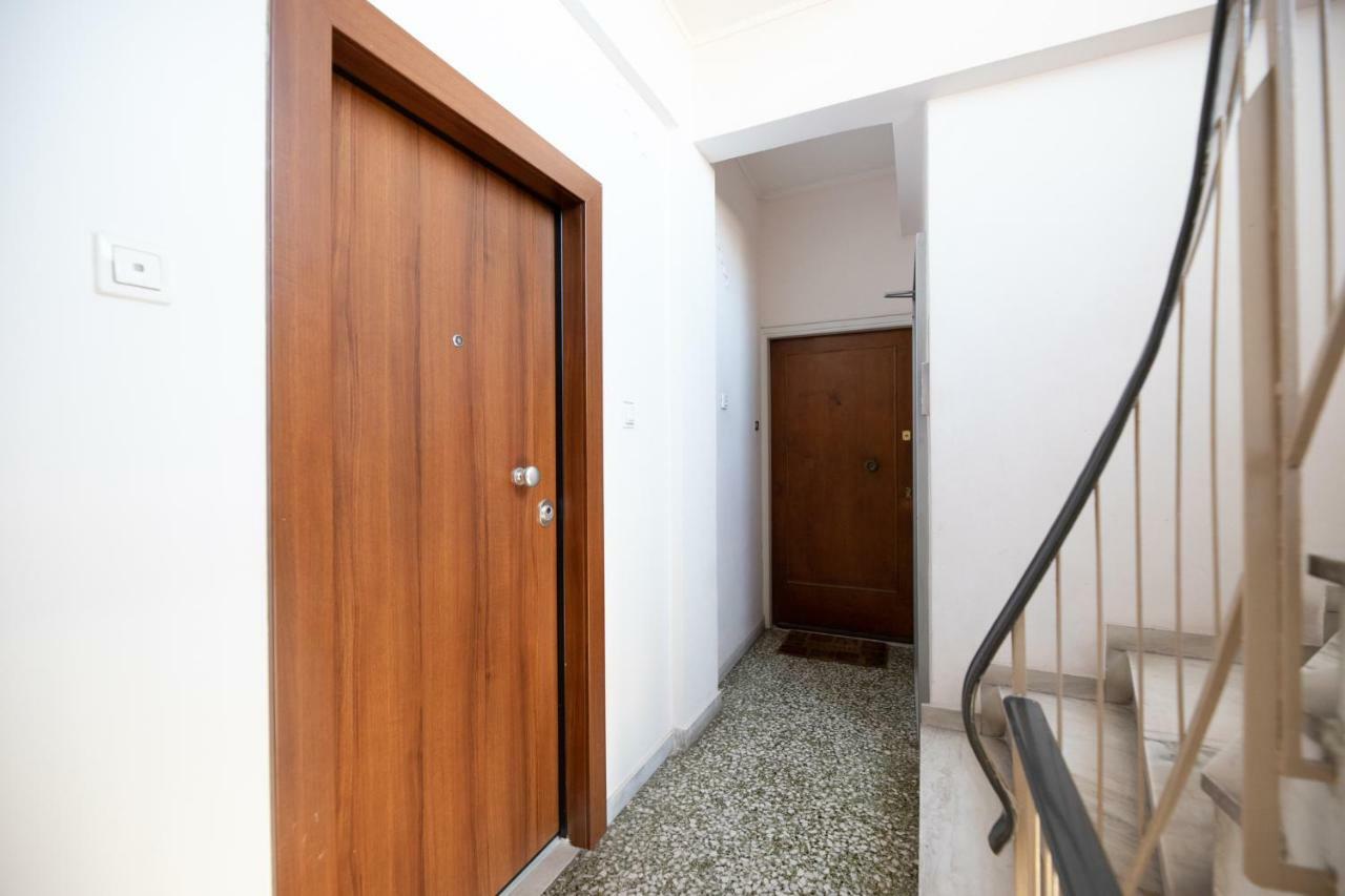 Top Sightseeing 3Rd Floor Studio On A Paved Road! Athena Bagian luar foto